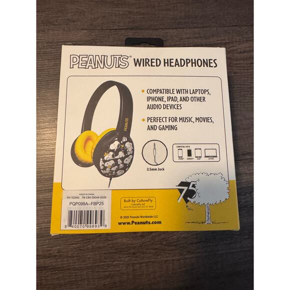Peanuts Wired Headphones – Snoopy Design, 3.5mm Jack, Adjustable - Picture 4 of 4